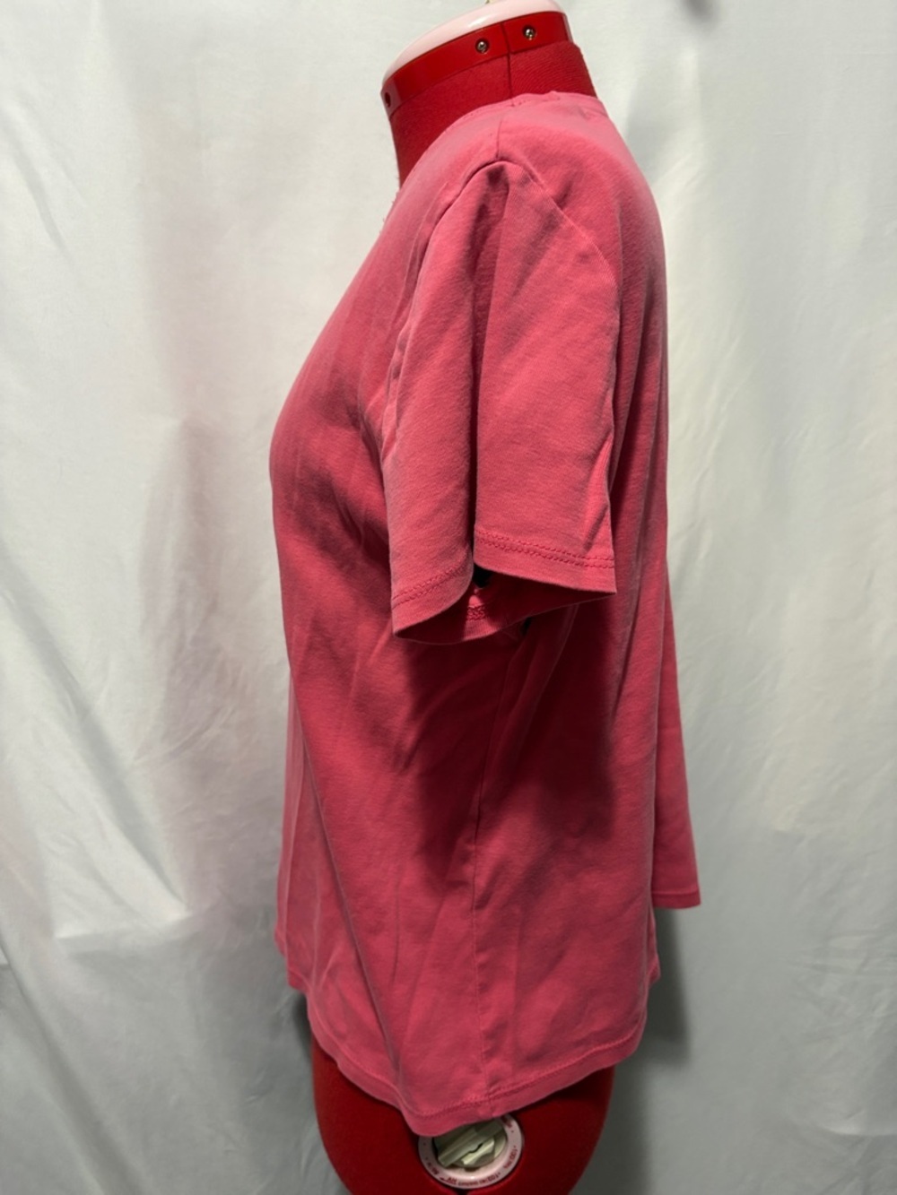 Cherokee Short Sleeve Tee in Pink LL199 - Picture 4 of 5